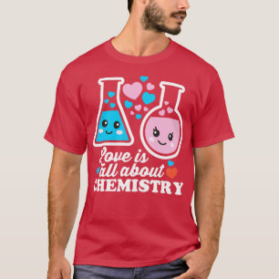 Camiseta O Amor É Sobre Química
