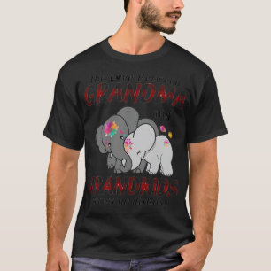 Camiseta O amor entre a vovó e a bíblia e a Tina Thelwell