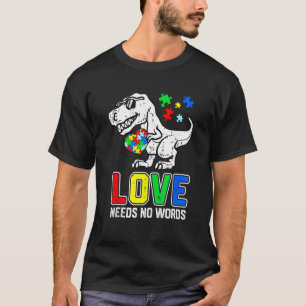Camiseta O Amor Não Precisa de Palavras Rex Dinossauro Cons