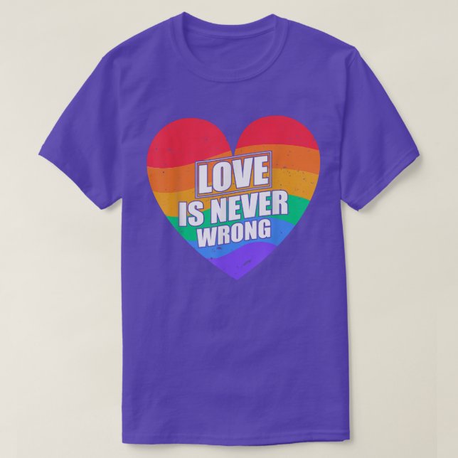 Camiseta O Amor Nunca Está Errado Na Parada Do Orgulho Tran (Frente do Design)