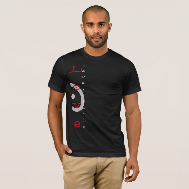 Camiseta O amor nunca falha em T-Shirt (Frente Completa)