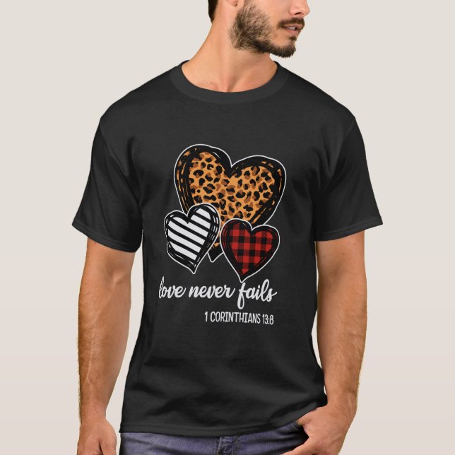 Camiseta o amor nunca falha o namorados cristão religioso (Frente)