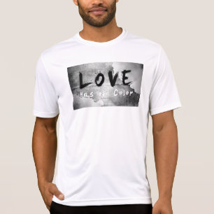 Camiseta O amor SlipperyJoe não tem cor raça tom de pele li