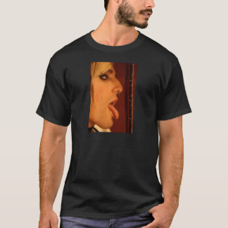 Camiseta O anjo lambe