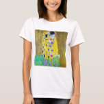 Camiseta O Beijo, Gustav Klimt<br><div class="desc">Gustav Klimt (14 de julho de 1862 - 6 de fevereiro de 1918) foi um pintor simbólico austríaco e um dos membros mais proeminentes do movimento Secessão de Viena. Klimt é notado por suas pinturas, murais, esboços, e outros objetos de arte. Além de suas obras figurativas, que incluem alegorias e...</div>