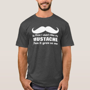 Camiseta O bigode cresceu em mim
