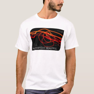 Camiseta O bonito diário - redemoinho vermelho da noite