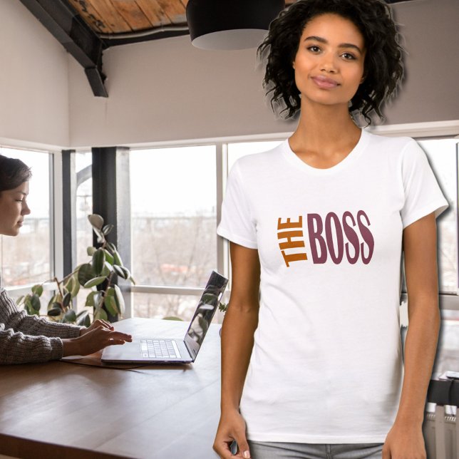 CAMISETA O BOSS BROWNY (Criador carregado)