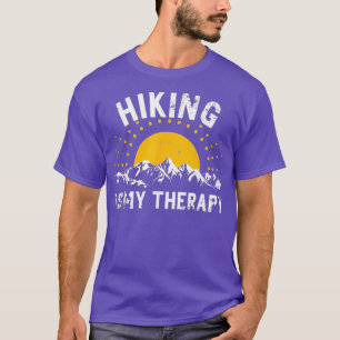 Camiseta O Caminho É A Minha Terapia Engraçada A Acampar 