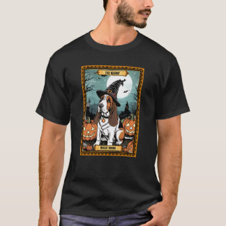 Camiseta O cartão de Hound Halloween Tarot do Hermit Basset