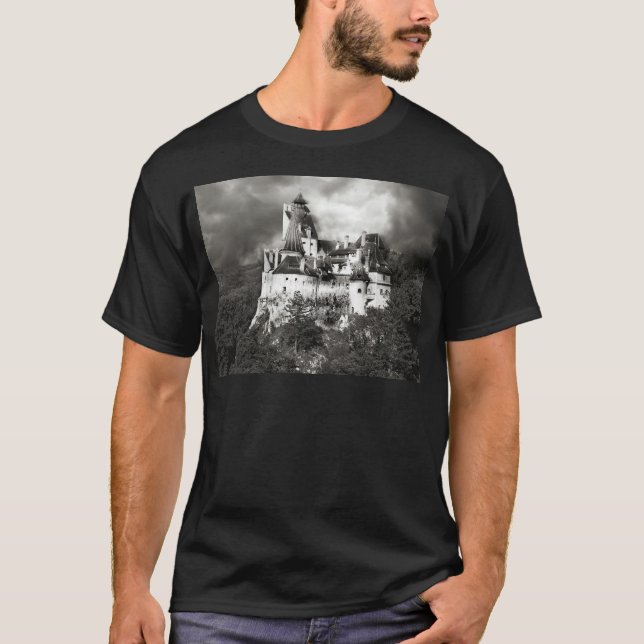 Camiseta O castelo de Dracula, farelo, a Transilvânia (Frente)