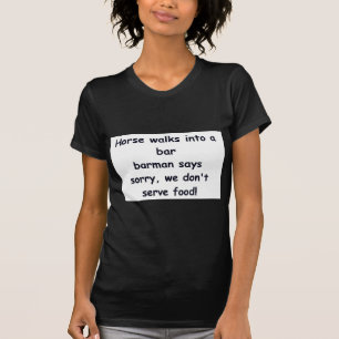 Camiseta O cavalo anda em um gracejo do bar