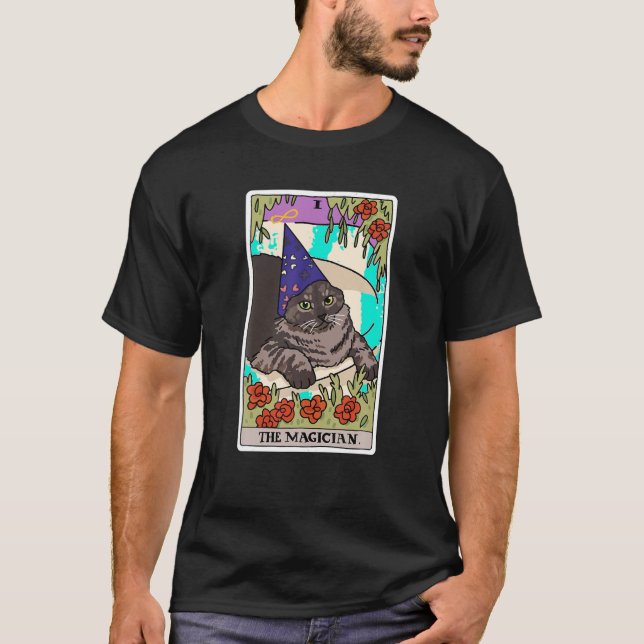 Camiseta O Cavalo de Espera do Cavaleiro de Tarot do Gato M (Frente)