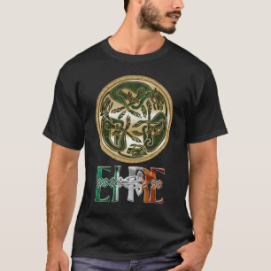 Camiseta O CÉLTICO IRLANDÊS PERSEGUE a coleção do t-shi