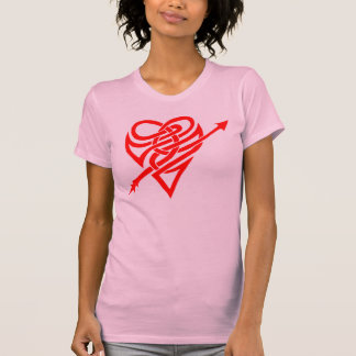 Camiseta O coração do Cupido em branco e em vermelho