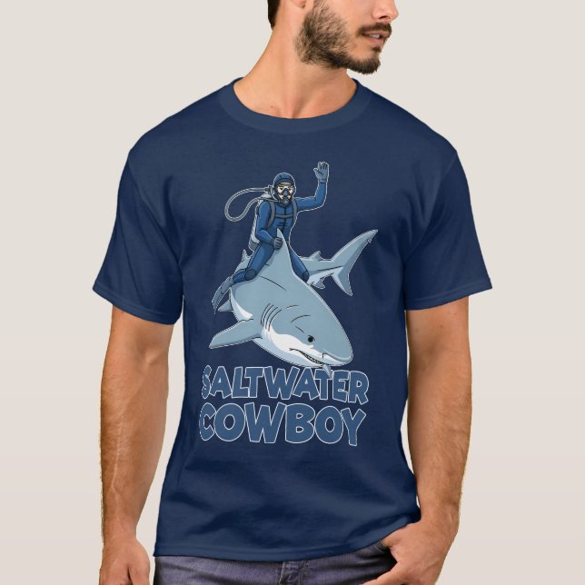 Camiseta O Cowboy de Água Salgada (Frente)