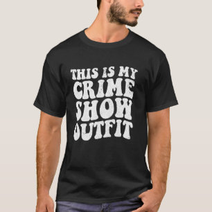 Camiseta O Crime Mostra Roupas Compostas - O Assassinato Mo