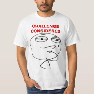 Camiseta O desafio considerou t-shirt da cara do meme do