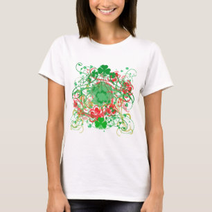 Camiseta O dia de St Patrick dos trevos de Swirly