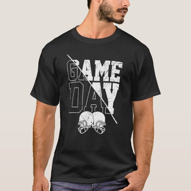 Camiseta O Dia do Jogo de Futebol Vibes Ditos Engraçados Ho (Frente)