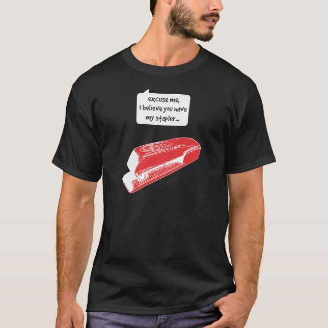 Camiseta O espaço de escritórios - grampeador (Frente)