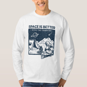Camiseta O espaço é melhor com a Campfire