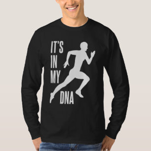 Camiseta O esporte do atletismo ama formação de meninos ADN