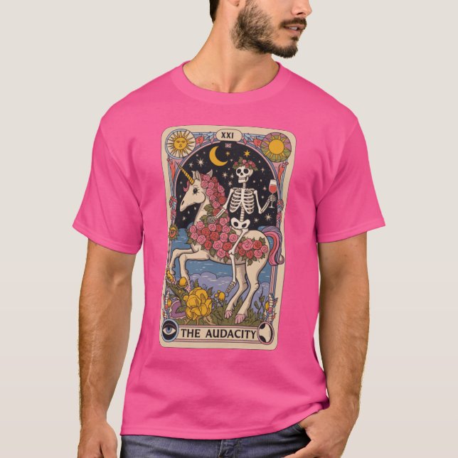 Camiseta O Esqueleto da Audácia no presente do Design Unico (Frente)