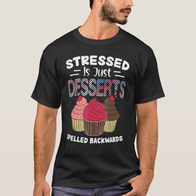 Camiseta O Estresse é apenas mandril com Cupcake para trás. (Frente)