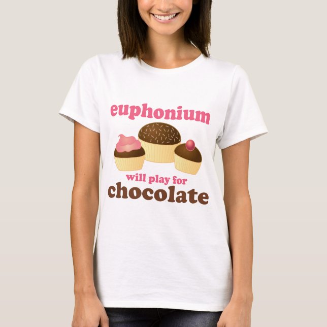 Camiseta O Euphonium engraçado jogará para o chocolate (Frente)