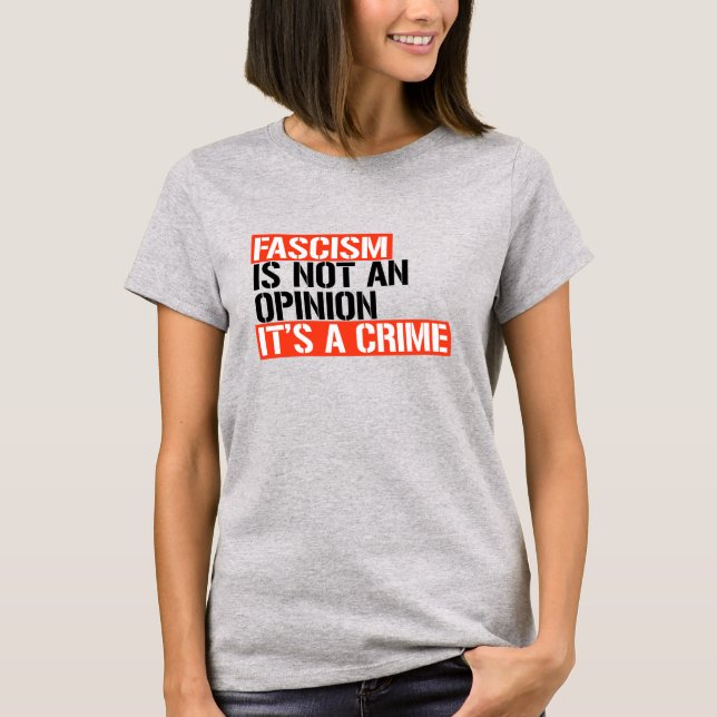 Camiseta O fascismo não é uma opinião (Frente)