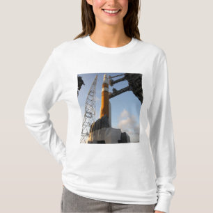 Camiseta O foguete do delta IV