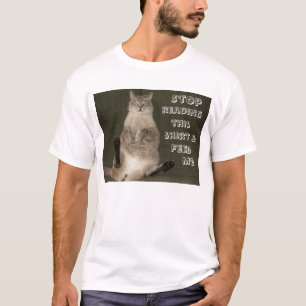 Camiseta O gato da "camisa da leitura parada & alimenta-me"