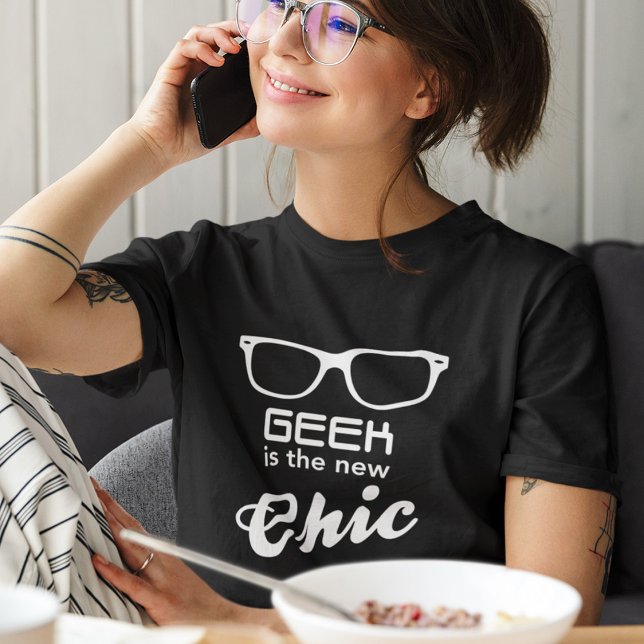 Camiseta O geek É O Novo Chic (Criador carregado)