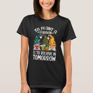Camiseta O Gnomo Da Terra Bonita Para Plantar Um Jardim É A