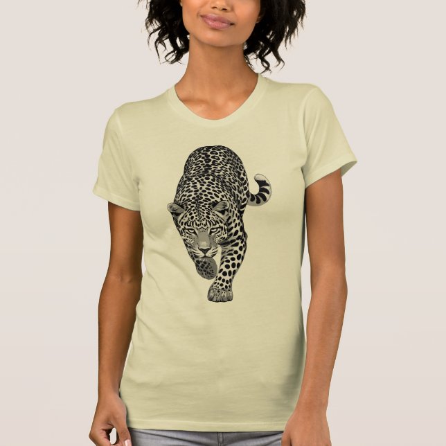 Camiseta O Gráfico Selvagem de Leopardo Caçando Presa na Mo (Frente)