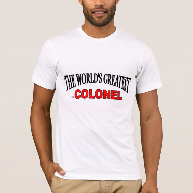 Camiseta O grande coronel do mundo (Frente)