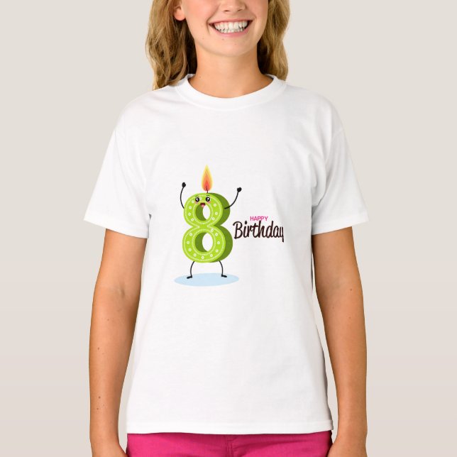 Camiseta O grande número verde 8 com feliz aniversário (Frente)