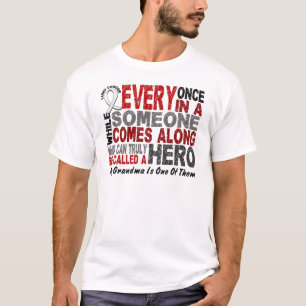 Camiseta O herói vem avante 1 câncer pulmonar da avó