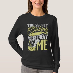 Camiseta O ingrediente secreto para assar é eu cupcake & bi