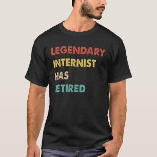 Camiseta O Internista Legendário Retrô Se Aposentou