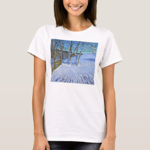 Camiseta O inverno da porta e das árvores represa a pista