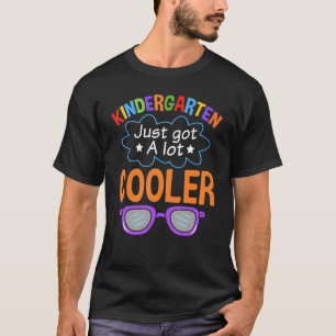 Camiseta O Jardim De Infância Acabou De Ter Um Jardim De In