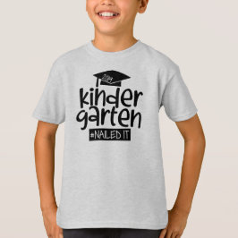 Camiseta O jardim de infância pregou-o último dia da escola