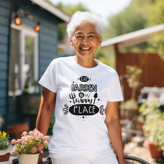 Camiseta O Jardim É Meu Lugar Feliz (Criador carregado)