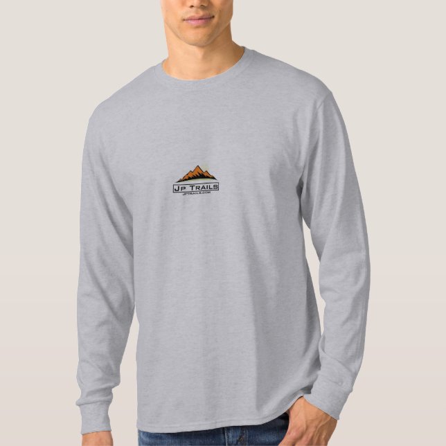 Camiseta O JP arrasta a Capa longa (Frente)
