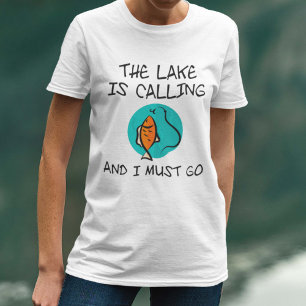 Camiseta O Lago Está Ligando E Eu Preciso Ir
