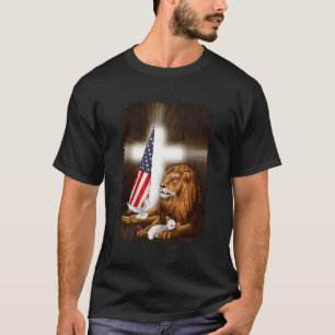 Camiseta O Leão E O Lambe Deus Jesus Cruzam Os Cristãos