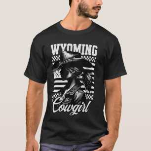 Camiseta O lendário Rodeio de Cowgirl de Wyoming