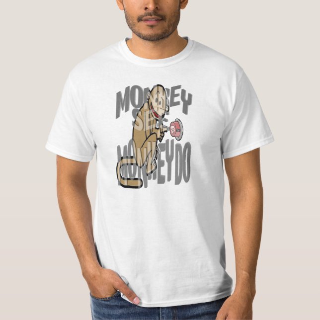 Camiseta O macaco vê o macaco fazer (Frente)